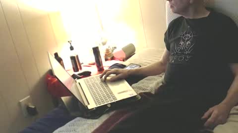 rickrbg123 online show from March 11, 11:13 pm