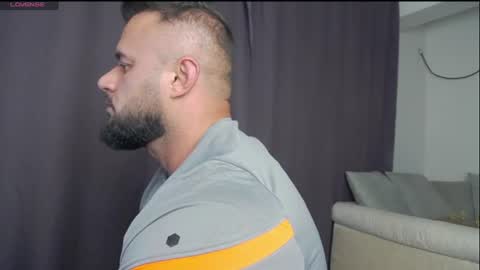 rickymiami1 online show from August 30, 11:38 pm