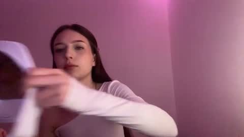 Casey online show from August 7, 7:14 pm