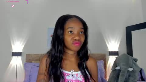 Rihana HOT online show from July 26, 12:54 pm
