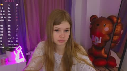 Rina online show from August 10, 9:05 pm