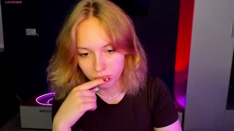 rikkitikkitavik online show from July 25, 1:26 pm