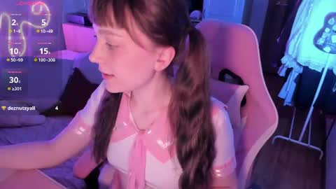 My name is Riley Like my broadcast pls 3 online show from August 15, 4:49 am