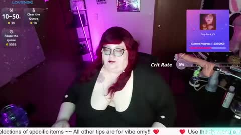 RileySynn online show from August 7, 2:50 pm