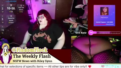 RileySynn online show from August 8, 3:39 am