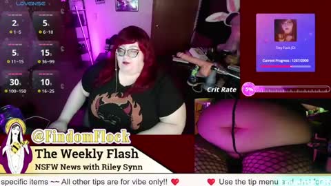 RileySynn online show from August 8, 5:51 am