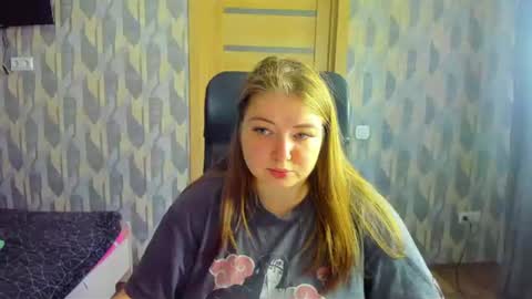 rina16 online show from August 9, 10:27 am
