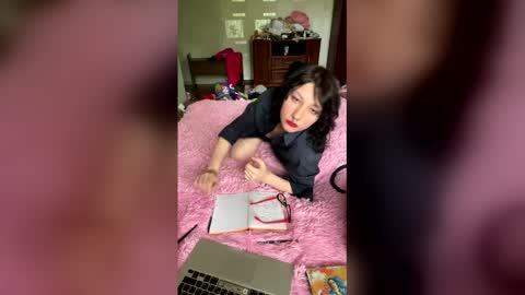 rina_the_great online show from May 7, 1:12 pm