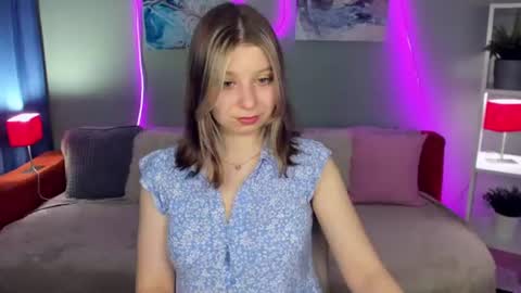 rinacake online show from August 19, 11:06 am
