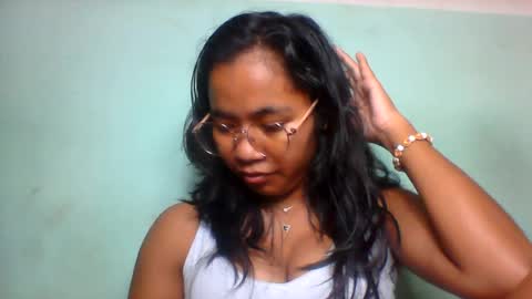 rinah856024 online show from August 12, 9:22 am