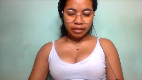 rinah856024 online show from August 13, 3:26 pm