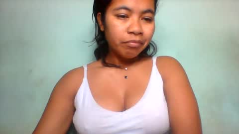 rinah856024 online show from August 14, 3:32 am