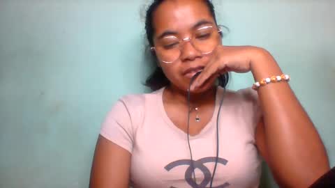 rinah856024 online show from August 14, 5:38 pm