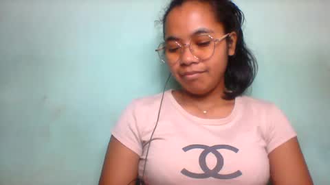 rinah856024 online show from August 15, 3:49 pm
