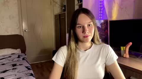 RinaRight online show from August 5, 10:30 pm