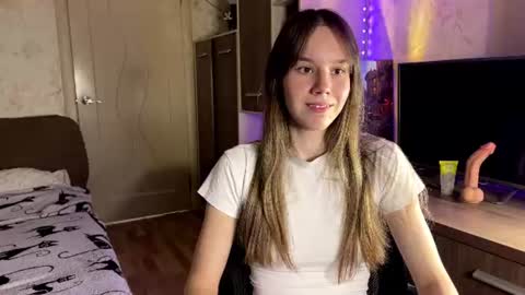 RinaRight online show from August 5, 11:36 pm