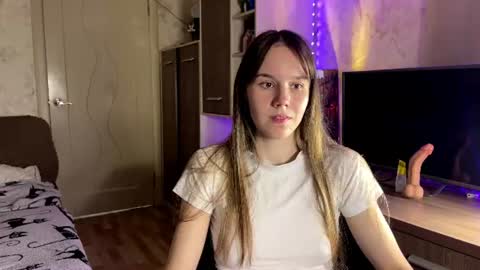 RinaRight online show from August 6, 12:42 am