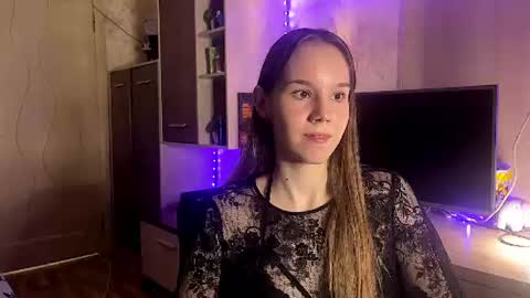 RinaRight online show from August 9, 12:00 am
