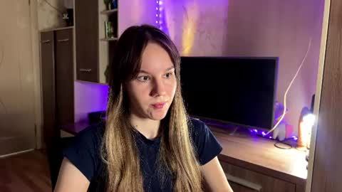 RinaRight online show from August 9, 10:11 pm