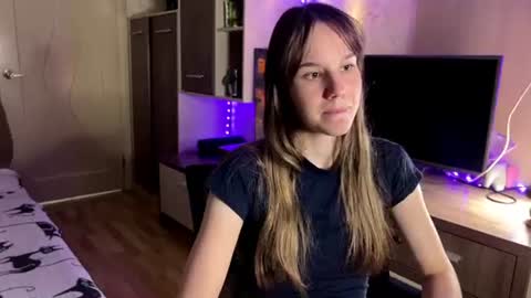 RinaRight online show from August 10, 1:29 am