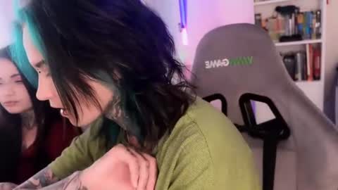 Diana online show from August 15, 1:37 pm