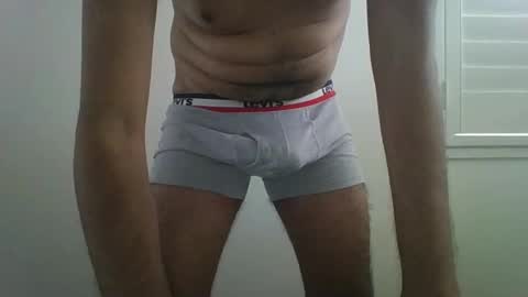 rishavb1991 online show from May 28, 1:52 am