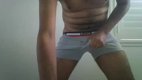 rishavb1991 online show from May 28, 3:20 am
