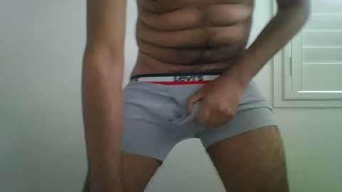 rishavb1991 online show from June 19, 3:39 am