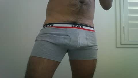 rishavb1991 online show from August 13, 3:31 am