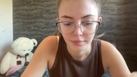 ritaneer online show from August 16, 9:46 am