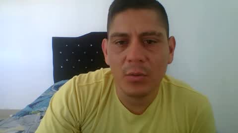 riveraedwar221 online show from August 10, 1:56 pm