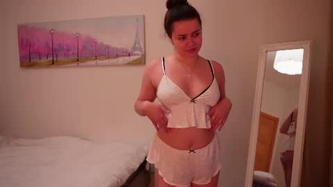 rizzcaprice online show from August 6, 6:51 pm