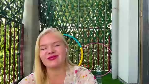 Lia online show from September 7, 12:33 pm
