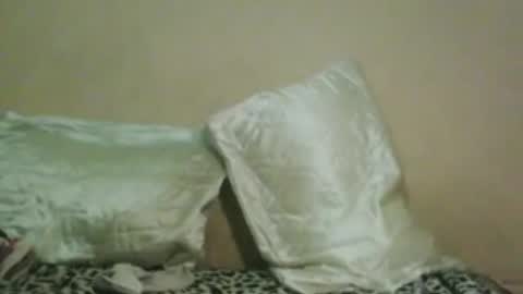 robbie_1978 online show from August 2, 2:18 am
