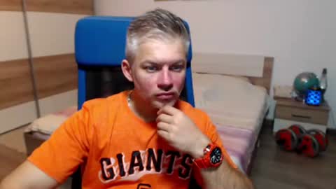 robbyshawz online show from July 31, 8:53 am