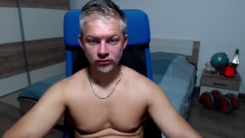 robbyshawz online show from August 8, 6:02 am