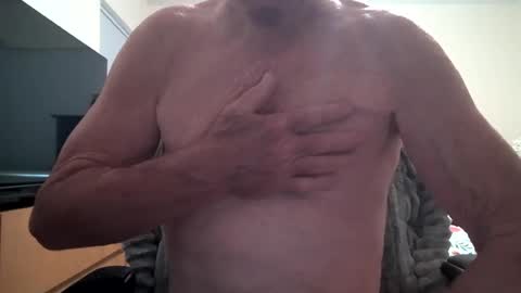 robert online show from August 31, 9:48 pm