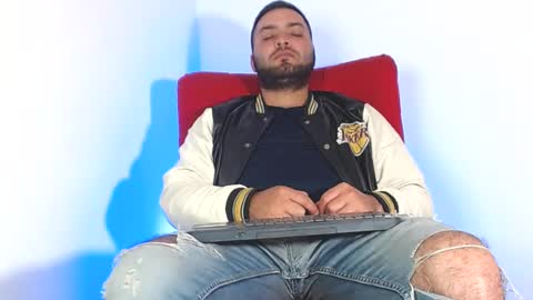 Stiven - online show from August 15, 6:28 am