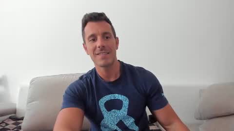 roberto4ever online show from August 5, 9:29 am