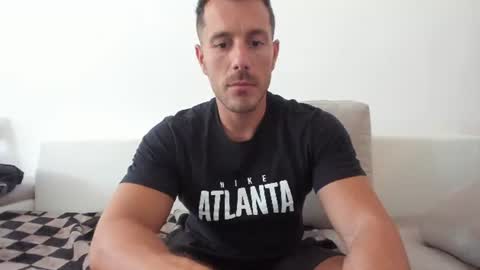 roberto4ever online show from August 10, 9:55 am