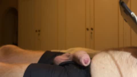 RobertTheRabbit online show from August 8, 5:46 pm