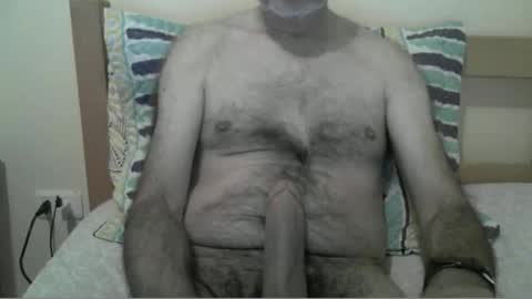 Robhin maduro online show from June 5, 5:34 am