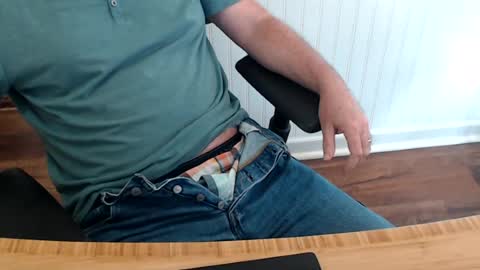 robidan6923 online show from July 5, 10:35 pm