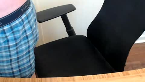 robidan6923 online show from August 2, 12:45 pm