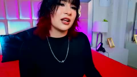 robin_bennett_ online show from August 9, 12:50 pm
