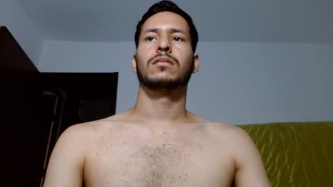 robinhotsexy and little tasty online show from July 30, 7:05 am