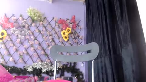 RobinsonBaker online show from July 24, 9:34 am
