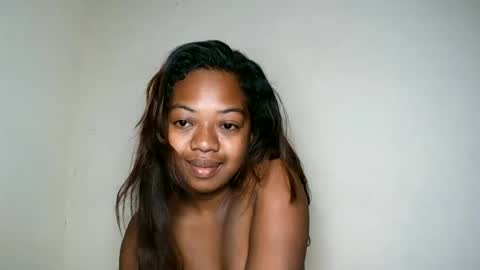 rochellinah online show from August 16, 12:58 am
