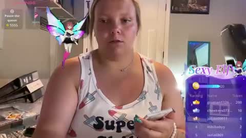 RocketBaddieRips online show from June 18, 4:56 am