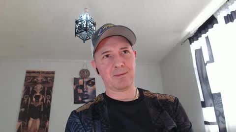 rockocezer online show from March 17, 11:26 am